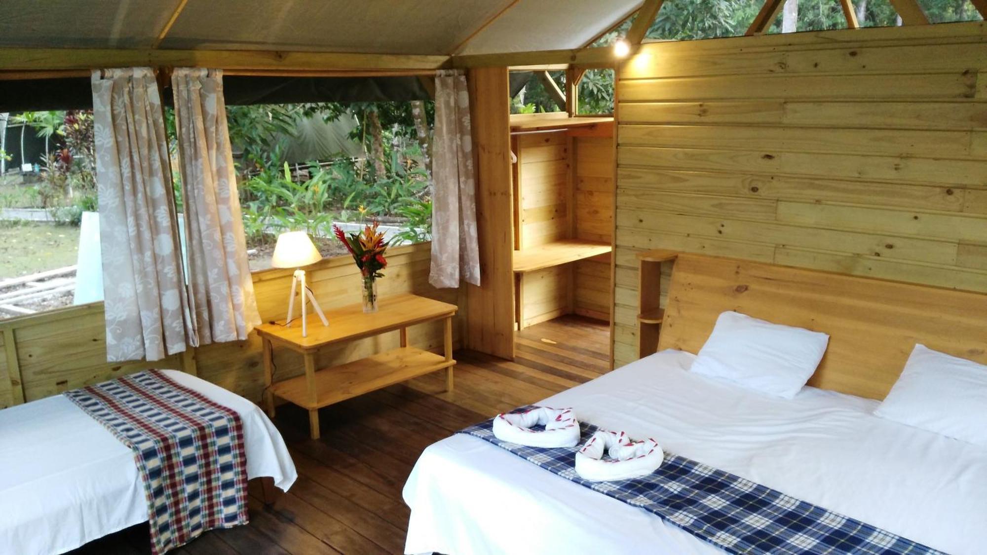 Lirio Lodge Barra de Pacuare Habitación foto